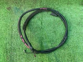 Запчасть тросик ручного тормоза левый Volvo V40