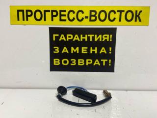 Фото запчасти кнопка открывания багажника Nissan Murano новая запчасть Запчасть кнопка открывания багажника Nissan Murano