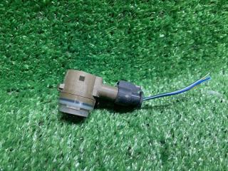 Запчасть датчик парктроника Land Rover Range Rover Velar