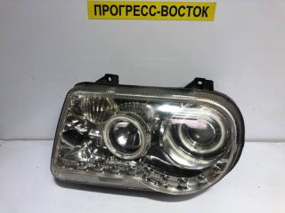 Фара левая 300C LX