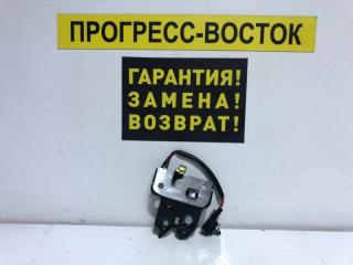 Запчасть замок крышки багажника Nissan Sunny
