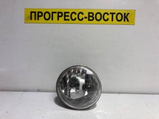 Запчасть туманка бамперная правая Toyota