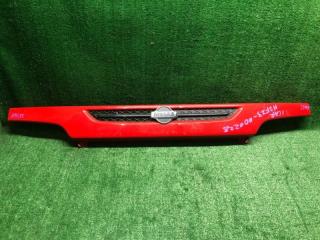 Запчасть решетка радиатора Nissan Atlas