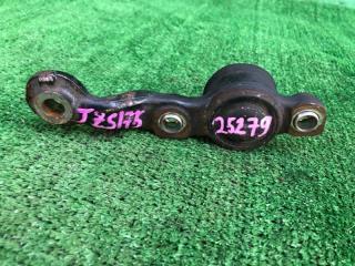 Запчасть шаровая опора передняя правая Toyota Crown