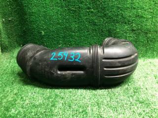 Запчасть патрубок воздушного фильтра Volkswagen Touareg