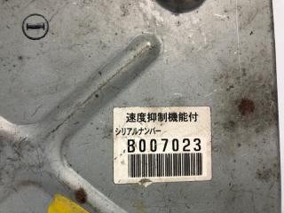 Блок управления efi Isuzu Giga CYL51 6WF1