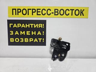 Запчасть замок крышки багажника Nissan Sunny