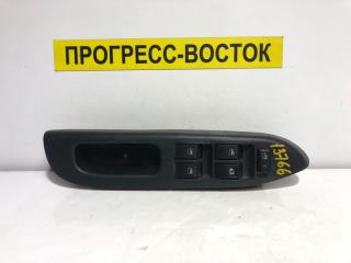 Фото запчасти блок управления стеклоподъемниками передний правый Daihatsu Mira Gino контрактная запчасть Запчасть блок управления стеклоподъемниками передний правый Daihatsu Mira Gino