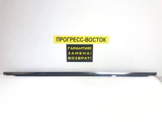 Запчасть молдинг стекла задний правый Toyota Land Cruiser