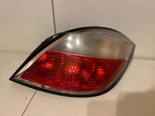 Фонарь задний правый Opel Astra 2004-2007