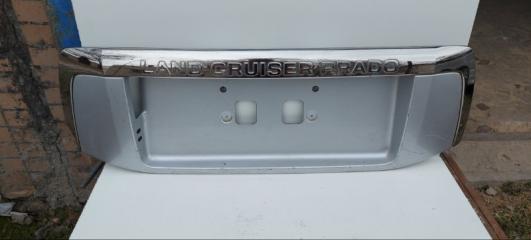 Накладка двери багажника Toyota Land Cruiser Prado 2009-2013