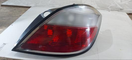 Фонарь задний правый Opel Astra 2004-2007