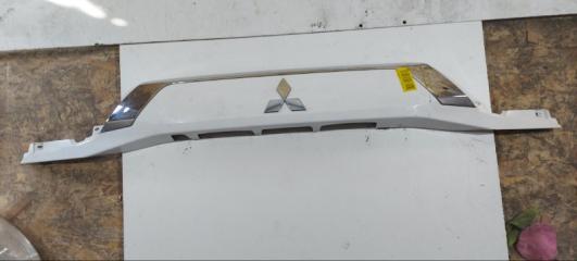 Накладка двери багажника Mitsubishi Outlander 2015н.в.