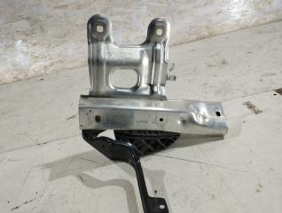 Кронштейн усилителя бампера передний правый BMW 4-Series