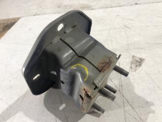 Кронштейн усилителя бампера задний левый Nissan Qashqai