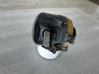 ПТФ передний правый Volkswagen Jetta 5