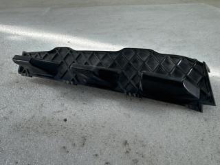 Кронштейн фары правый Volkswagen Polo 6 1414000882 Б/У