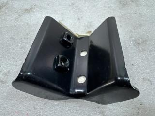 Кронштейн крыла передний левый Volkswagen Polo 2015—2020 новая Кронштейн крыла передний левый Volkswagen Polo 2015—2020