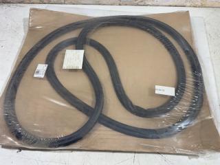 Уплотнительная резинка крышки багажника Skoda Octavia 2012-2020