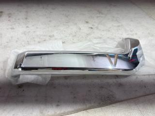 Запчасть молдинг бампера передний правый MITSUBISHI Pajero 2014-2020