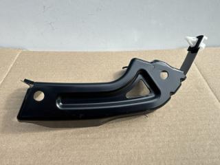 Запчасть кронштейн бампера задний правый Subaru Forester 2002–2008