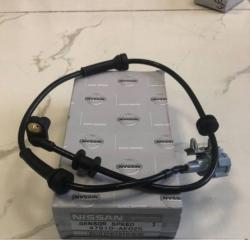 Запчасть датчик abs передний Nissan Pathfinder 47910EA025