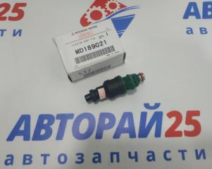 Запчасть инжектор форсунка бензиновая Mitsubishi DENSO MD189021