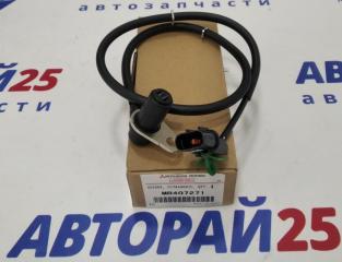 Датчик ABS задний правый Mitsubishi Pajero DENSO MR407271