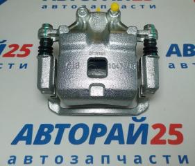 Суппорт задний правый Nissan Safari 44001VB200