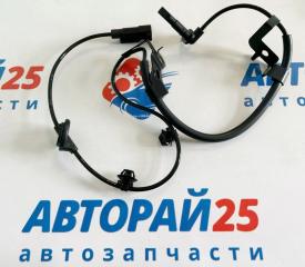 Датчик ABS задний левый Mitsubishi DENSO 4670A583