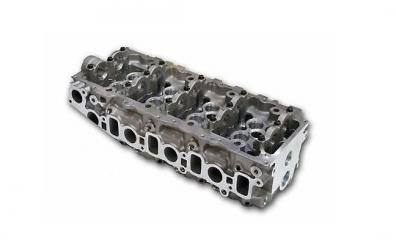Головка блока цилиндров пустая Toyota 1110130060