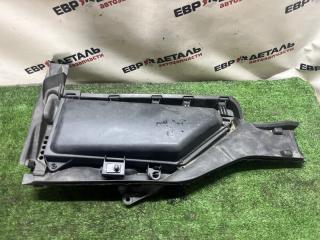 Запчасть крышка салонного фильтра BMW 525XI E60 2006