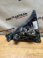 Запчасть направляющая заднего бампера правая BMW 525XI E60 2006