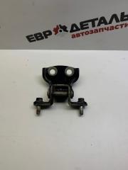 Запчасть петля двери задняя левая Chevrolet Aveo T250 2011