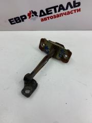 Запчасть ограничитель двери задний левый Kia spectra 2007