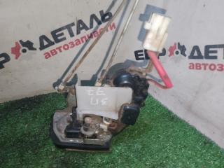 Фото запчасти замок боковой двери задний правый Toyota Carina E 1993 Б/У запчасть Запчасть замок боковой двери задний правый Toyota Carina E 1993