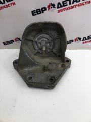 Запчасть кронштейн опоры двигателя Volvo XC 90 2003