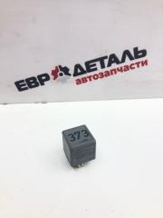 Запчасть реле включения вентилятора Volkswagen Passat b5+ 2002
