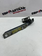 Запчасть петля капота правая Audi 80 B3 1990
