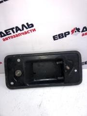 Запчасть кожух рычага стояночного тормоза Volkswagen Passat b5+ 2002