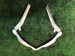 Фото запчасти петля капота Peugeot 206 2008 Б/У запчасть Запчасть петля капота Peugeot 206 2008