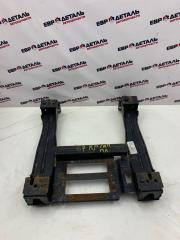 Запчасть рама передняя левая Volvo XC 90 2003