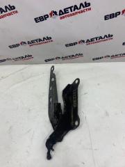 Запчасть петля капота передняя левая Volvo XC 90 2003