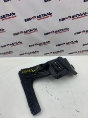 Запчасть крепление бампера заднее правое Volvo XC 90 2003