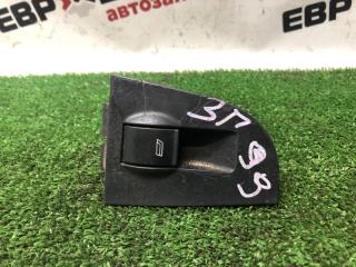 Запчасть кнопка стеклоподъемника передняя правая Audi A6 2000