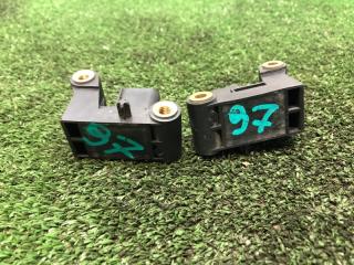 Запчасть датчик air bag BMW 525XI E60 2006