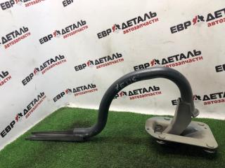 Запчасть петля двери багажника правая BMW 525XI E60 2006