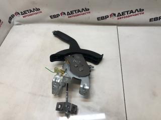 Запчасть рычаг стояночного тормоза Hyundai Solaris 2013