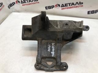 Запчасть кронштейн компрессора кондиционера Subaru forester 1999