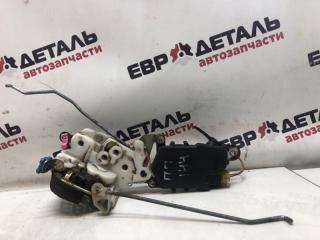 Запчасть замок боковой двери передний правый Subaru forester 1999